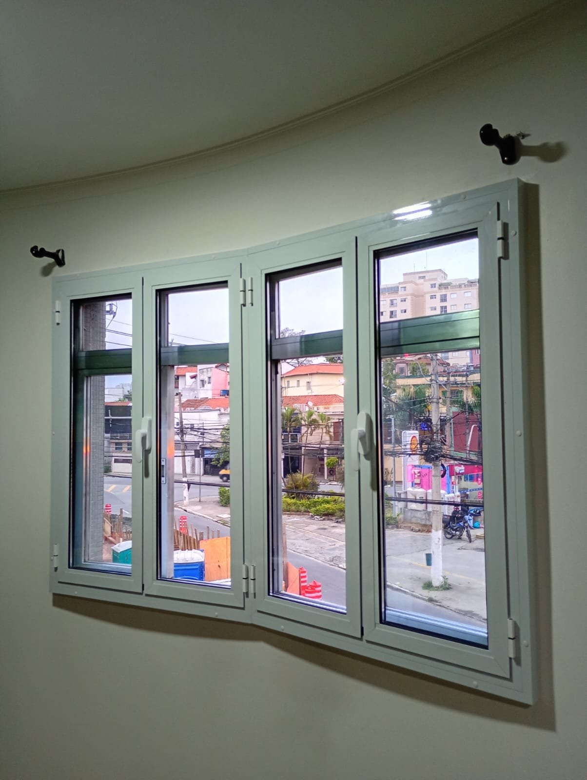 WhatsApp Image 2025-11-08 at 15.04.24 (2)